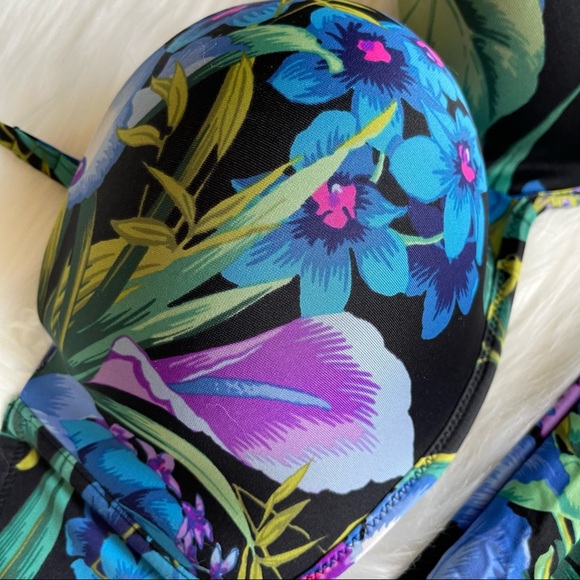 38C Vs Victoria’s Secret bombshell miraculous adds-2cups Bandeau strapless Swim - Picture 5 of 15